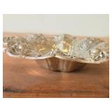 288-grams Sterling Silver Bonbon / Serving Bowl - Francis I by Reed & Barton X569 2" x 8"