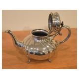 Vintage 595-grams Silverplated Tea Pot (Norway) / Rococo style style / 11 1/4" x 6" x 7"