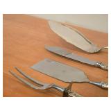 516-grams (total) Sterling Silver Sterling Silver Fish Server 11-3/4", Fish/Cake Knife with Mirrorstele Sterling Handle 10-3/4", Lasagna Server 9-7/8" - Francis I by Reed & Barton