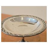 Lot of (2) 744-grams (total) Silverplated Candy Dish - Spring Flower by W.M. Rogers & Son 4 3/4" x 7 1/4"