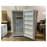 KENMORE 32.76 in. 21 cu.ft. Convertible Freezer, Frost Free Upright Freezer in White Model # KKUF21-W-HO (Transit Damage, See Photos)