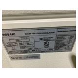 Vissani 7.0 cu. ft. Manual Defrost Chest Freezer with LED Light in White, Garage Ready Model # HMCF7W5 (Minor Transit Damage)