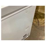Vissani 7.0 cu. ft. Manual Defrost Chest Freezer with LED Light in White, Garage Ready Model # HMCF7W5 (Minor Transit Damage)