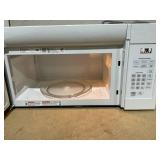 GE® 1.6 Cu. Ft. Over-the-Range Microwave Oven Model #:JVM3160DF9WW (Used)