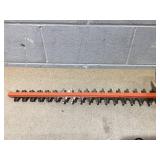 HART 40-Volt 24-inch Cordless Hedge Trimmer (1) Charger (Used, Missing Battery)