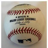 Mike Hampton Autographed Baseball - Rawlings Official MLB Selig Ball