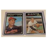 (2) 1971 Topps Vintage Baseball Card Lot - Ted Williams and Gaylord Perry