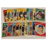 (22) 1959 Topps Vintage Baseball Card Lot
