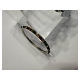 ASSORTMENT OF JEWLERY