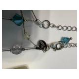 ASSORTMENT OF JEWLERY