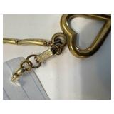 ASSORTMENT OF JEWLERY