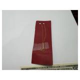 ASSORTMENT OF JEWLERY