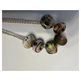 ASSORTMENT OF JEWLERY