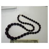 ASSORTMENT OF JEWLERY