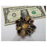 ASSORTMENT OF JEWLERY