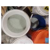 Lot of Glass Beads and Metal Beads (600421)