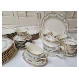 Minton Avonlea Pattern Dinnerware Service for 12