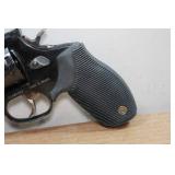 Taurus 922 Tracker .22 LR/.22 Magnum Double-Action Revolver - 6.5" Barrel
