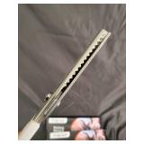 Kitchen Scissors with Serrated Blade - Stainless Steel, Green Handles