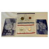 1999 P&D-Susan B. Anthony Uncirculated Dollar - 2 Coin Set & tokens - original package with COA