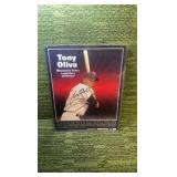 Tony Oliva autographed picture 8 X 10 Minnesota Twins