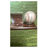 Minnesota Twins Gene Larkin, autographed baseball and autographed card w/ stand