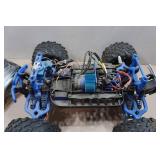 Traxxas E-Maxx RC Truck