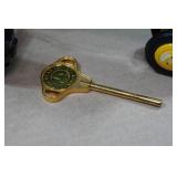 Franklin Mint Tin Mechanical John Deere Model B Tractor with Farmer