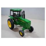 John Deere Die Cast Tractor with Cab