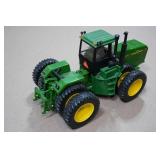 ERTL John Deere 8960 Die Cast Tractor