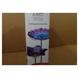 Regal Birdbath/Feeder with Ground Stake