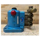 CAT Pressure Washer Pump Assembly, 3300 PSI, 2.5 GPM, Direct Drive, Gas Msrp $449.99