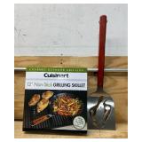 Cuisinart 12  Non-Stick Grilling Set/Massive Spatula