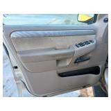 2004 FORD EXPLORER XLT *1 Owner | 102k Miles | No Accidents | 4x4 | 3rd Row* (NO RESERVE)