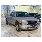 2006 GMC SIERRA 1500 SLE1 *4x4 | No Accidents* (NO RESERVE)