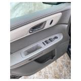 2015 CHEVROLET TRAVERSE LT (NO RESERVE)