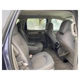 2014 CHEVROLET TRAVERSE LT *2 Owner* (NO RESERVE)