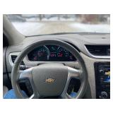 2014 CHEVROLET TRAVERSE LT *2 Owner* (NO RESERVE)