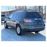 2013 GMC ACADIA SLE-1 *All Wheel Drive | 2 Owner | 3rd Row Seating* (NO RESERVE)