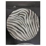 Set of 3 Decorative Glass Plates with Animal Print and 2 Metal Wall Hooks