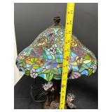 VTG Tiffany-Style Stained Glass Table Lamp with Butterfly Accents