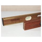 (2) Wooden Contractors Levels