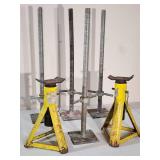 (4) Screw Stands & Set of Jack Stands