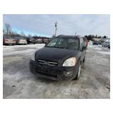 2007 Kia Rondo