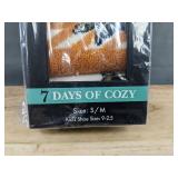 7 Pairs Jurassic World 7 Days of Cozy Socks Size 5/M - Brand New