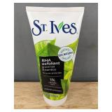 St. Ives Acne Scrub Apricot & BHA Exfoliant Apricot & BHA Exfoliant Green Tea & Bamboo - Brand New