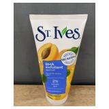 St. Ives Acne Scrub Apricot & BHA Exfoliant Apricot & BHA Exfoliant Green Tea & Bamboo - Brand New