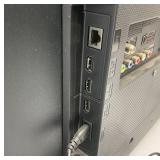 32" Samsung Smart TV With Remote (WORKS)