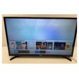 32" Samsung Smart TV With Remote (WORKS)