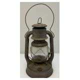 Vintage Dietz No-2 D-Lite Oil Lamp